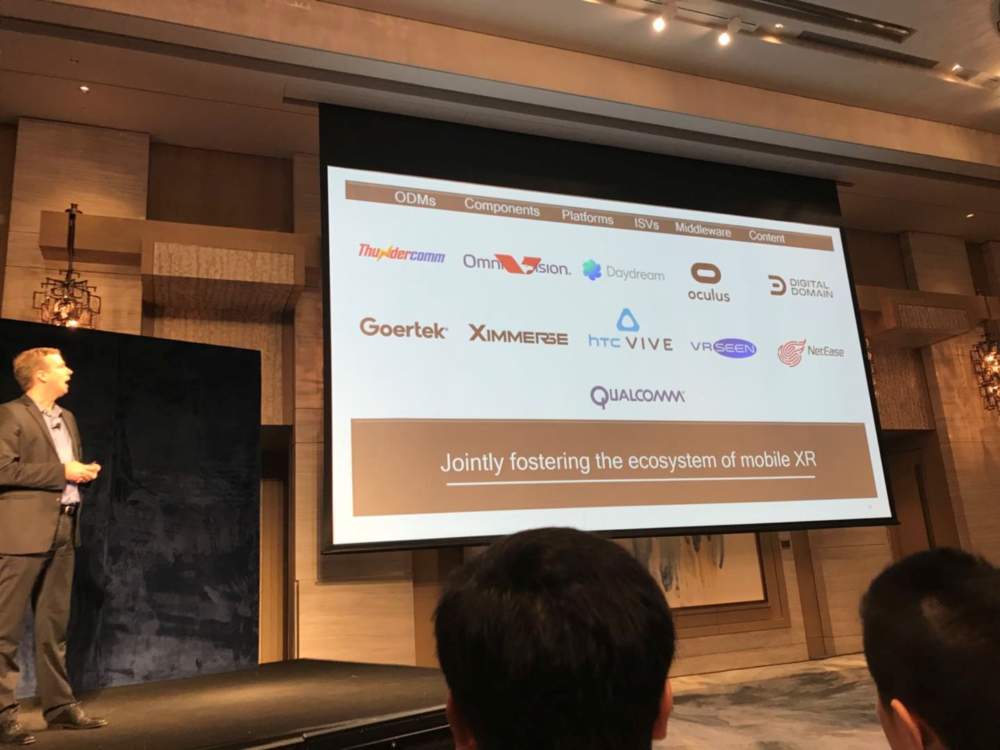 ��Ȧ- ��ȦΪ�Ķ���