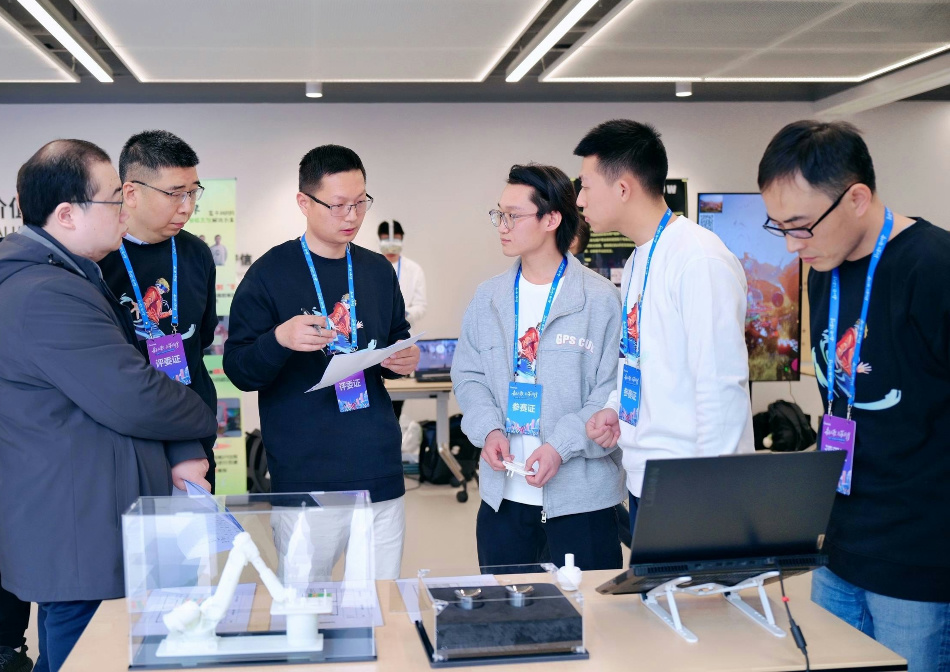 ��Ȧ- ��ȦΪ�Ķ���