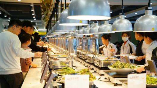 ��Ȧ- ��ȦΪ�Ķ���