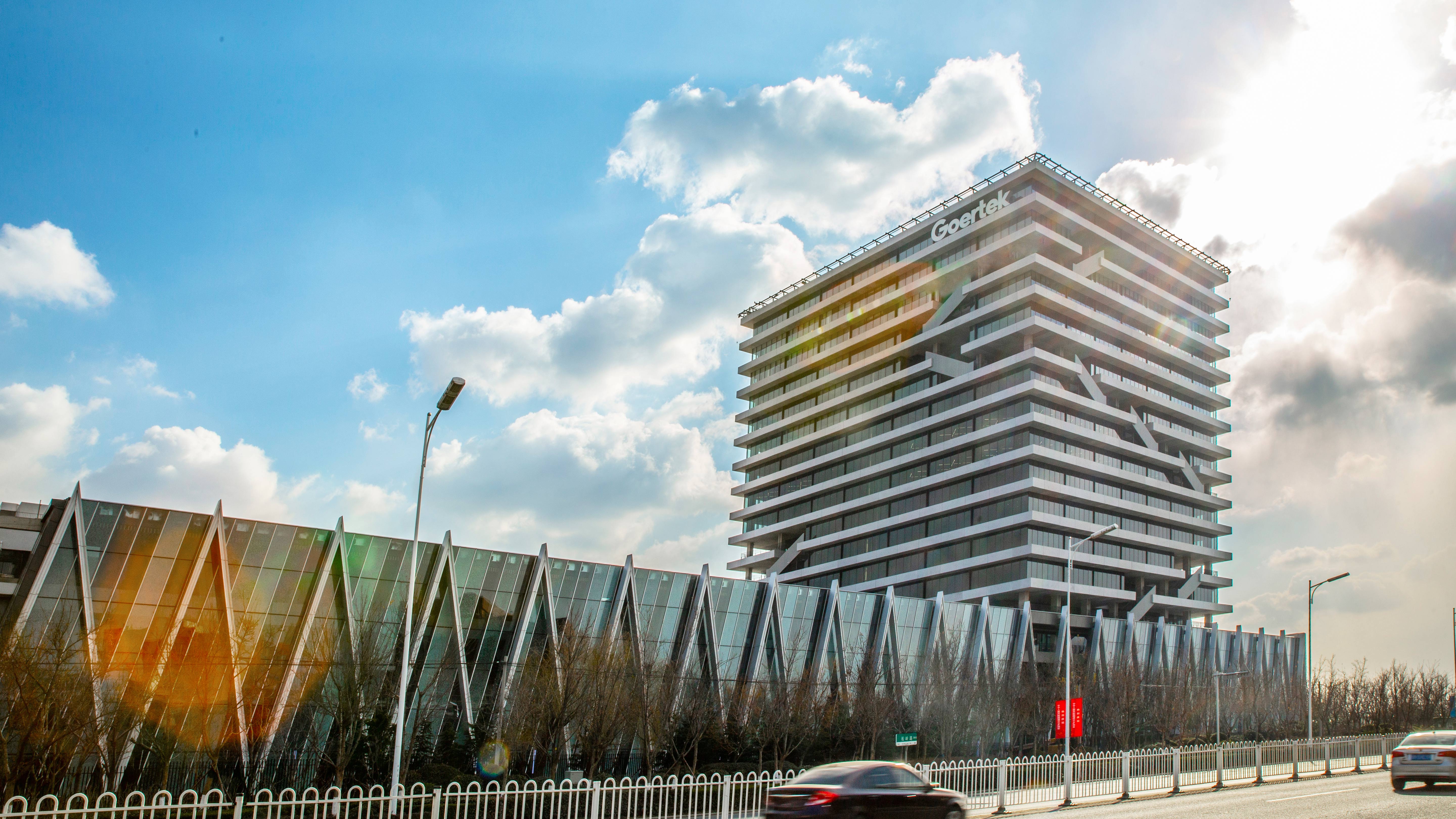 ��Ȧ- ��ȦΪ�Ķ���