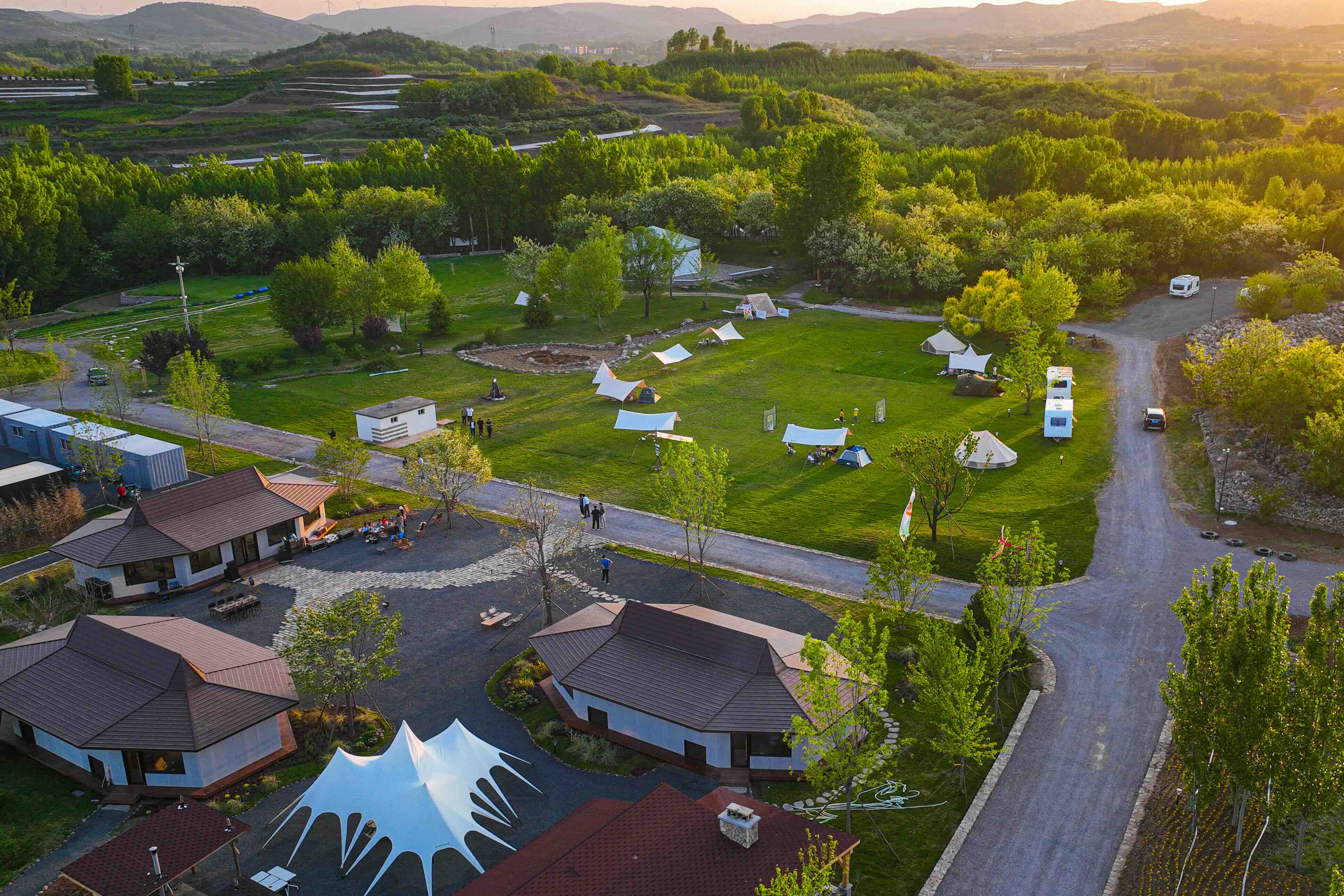 ��Ȧ- ��ȦΪ�Ķ���